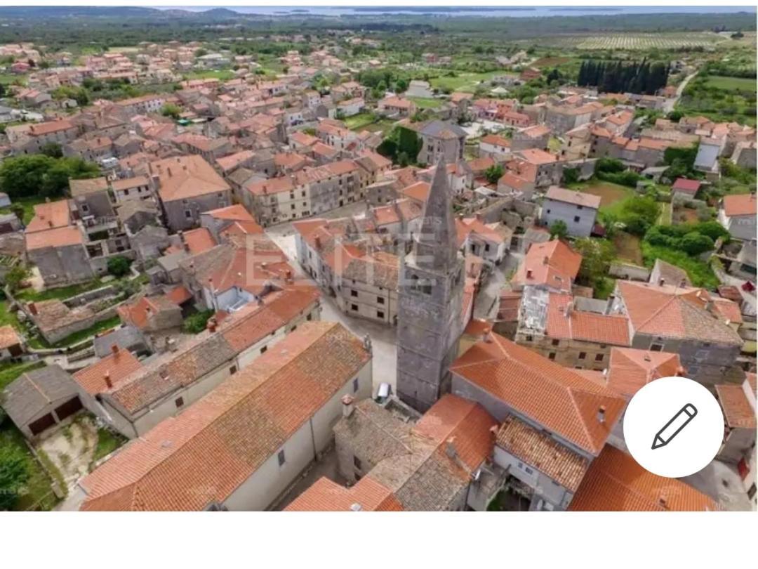 Apartament Old Istrian House,Free Parking Galižana Zewnętrze zdjęcie